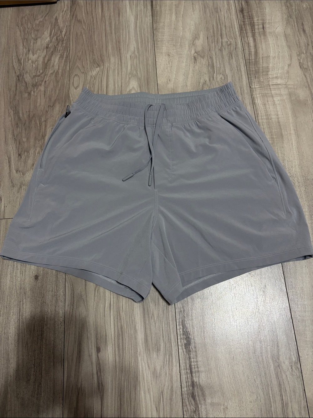 lululemon athletica Women's Athletic Shorts - Light Gray